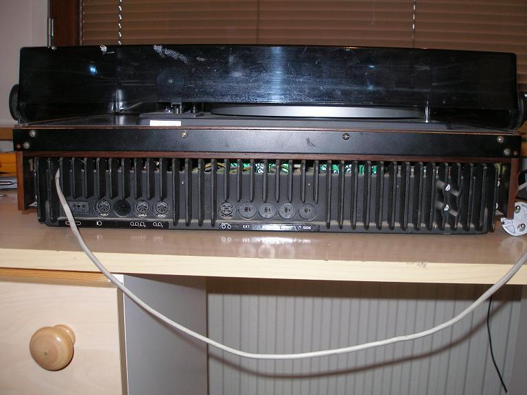 Salora 3001 takaa