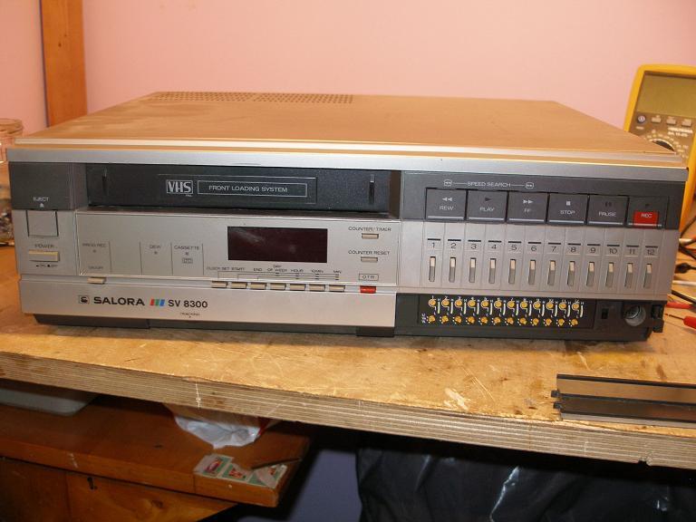 Salora_SV_8300